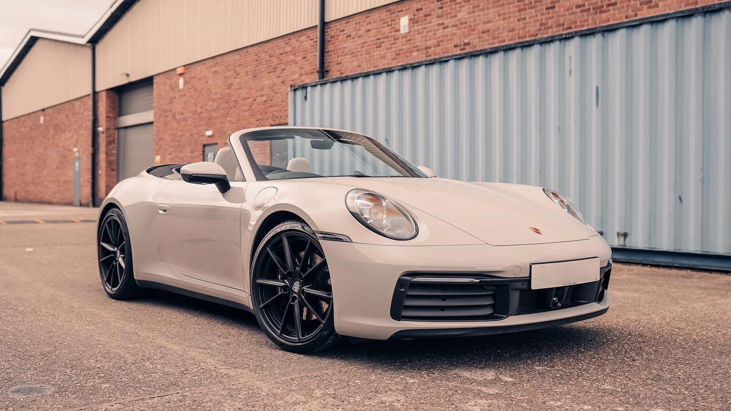 Porsche 911 Servicing - Image 4