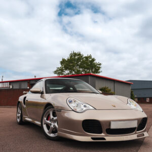 Porsche 911 Servicing